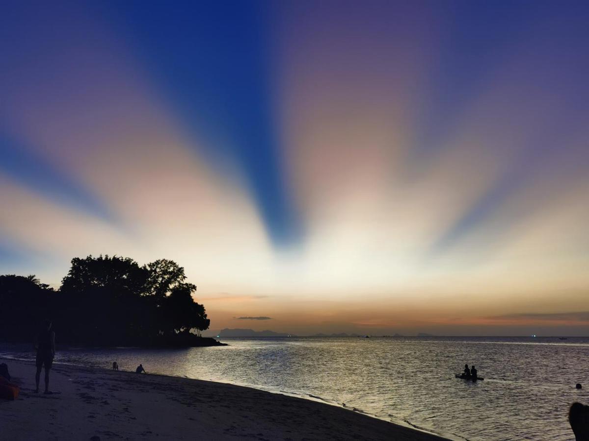 Coco Sunset Beach บ้านบางปอ ภายนอก รูปภาพ